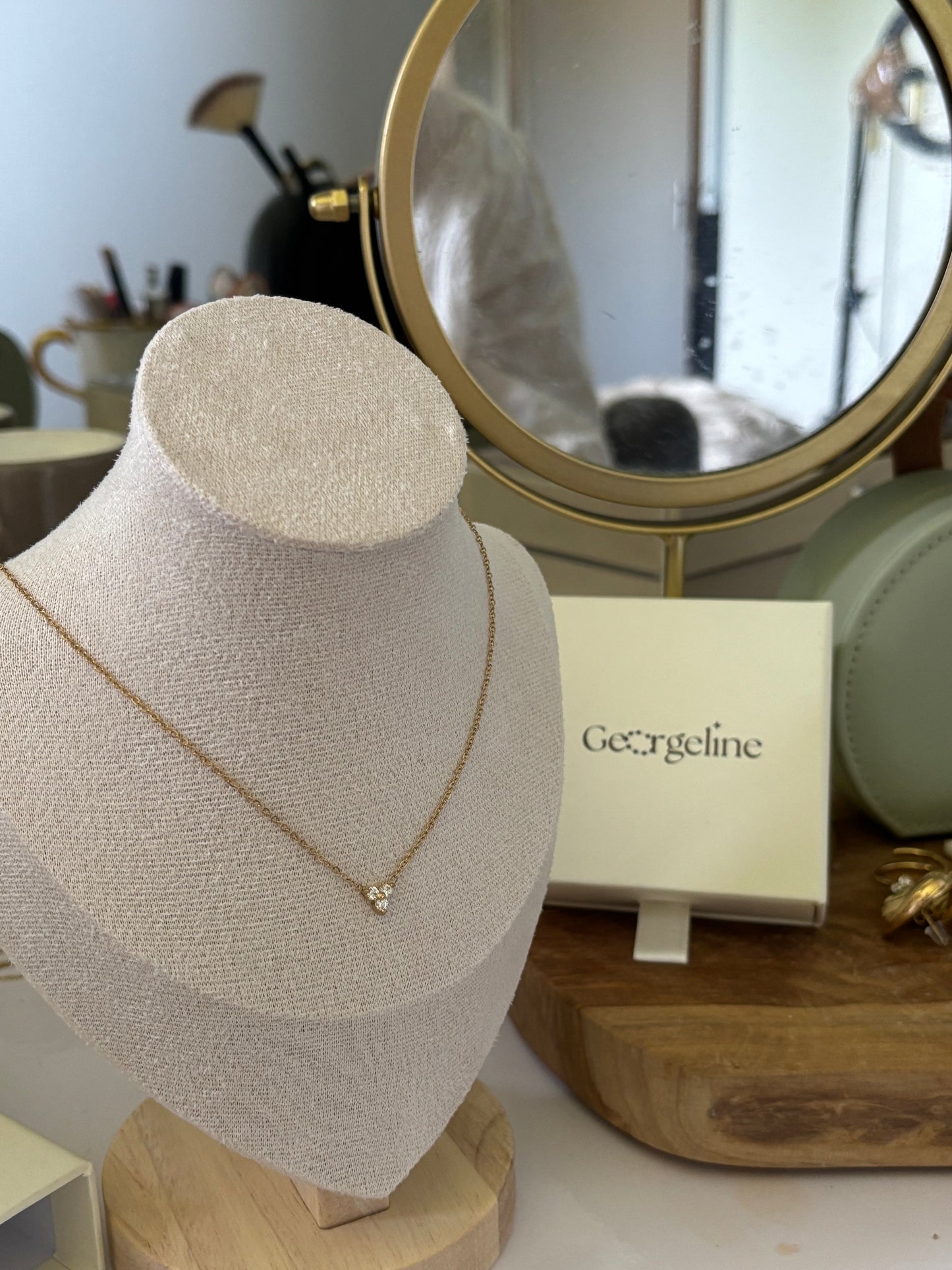 Le collier Ornella