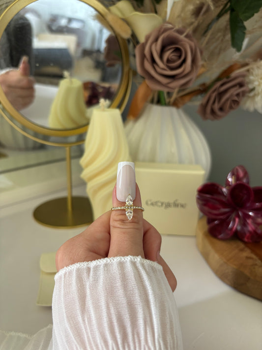 La bague Ava