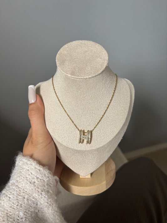 Collier Amy